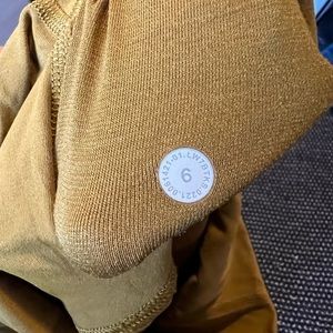 Align short 8” Golden Spice